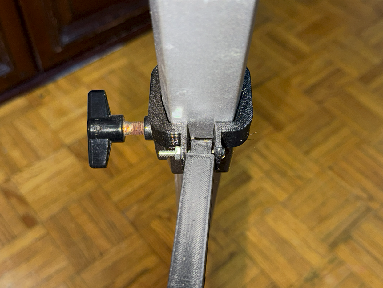 Leg Clamp Close Up